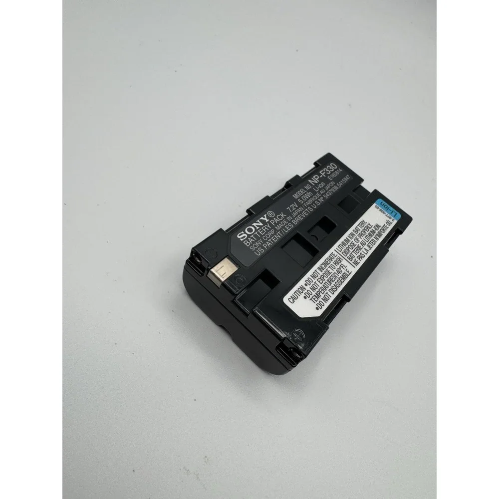 Sony np-f330 camcorder battery InfoLithium lithium FOR PARTS REPAIR NO CHARGE